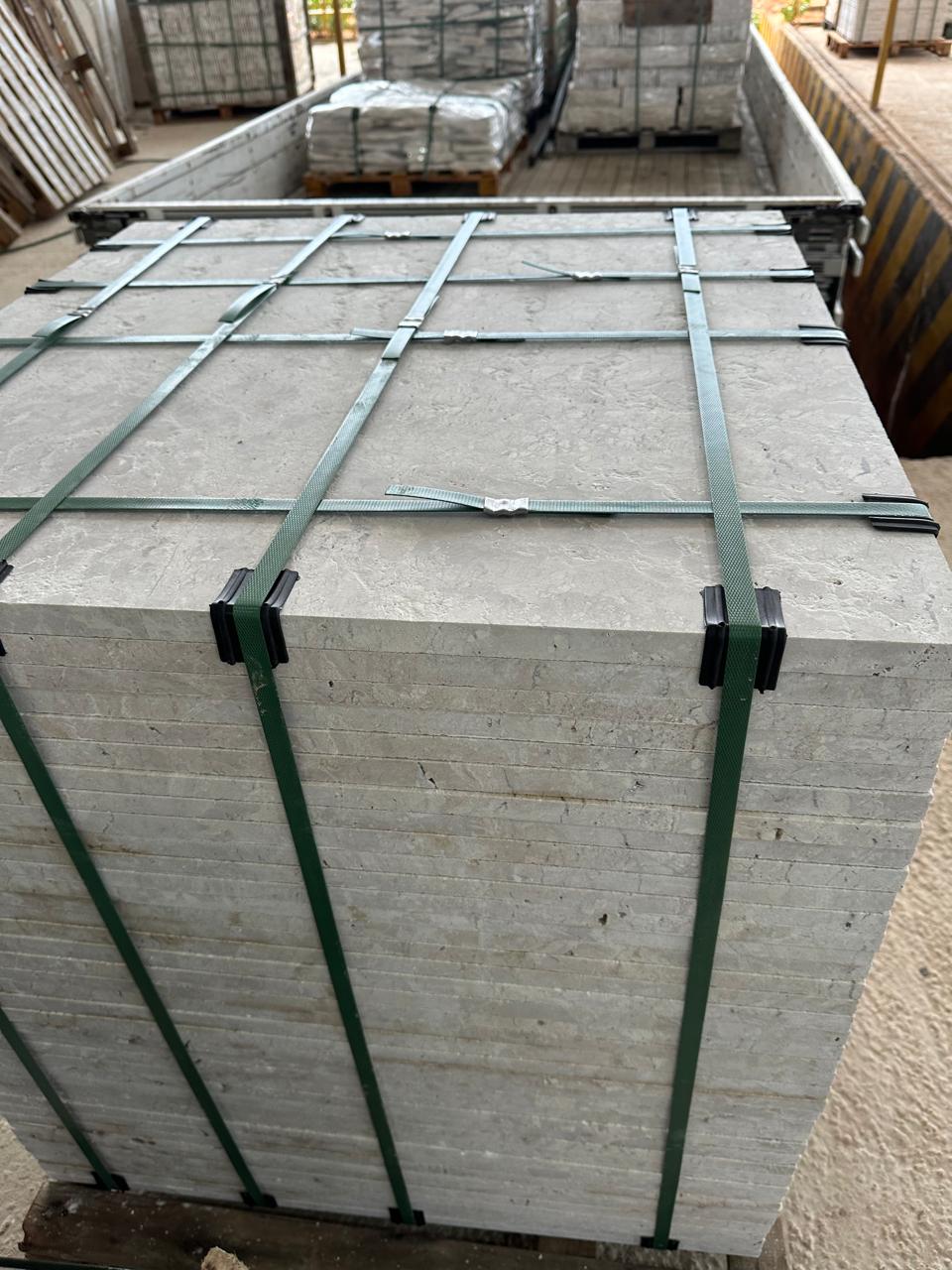 Piso Travertino Escovado - 2