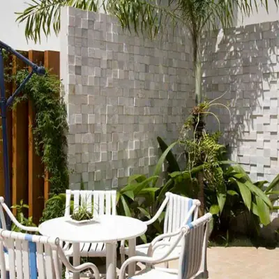 Mosaico de Pedra São Tomé aplicada em pisos decorativos